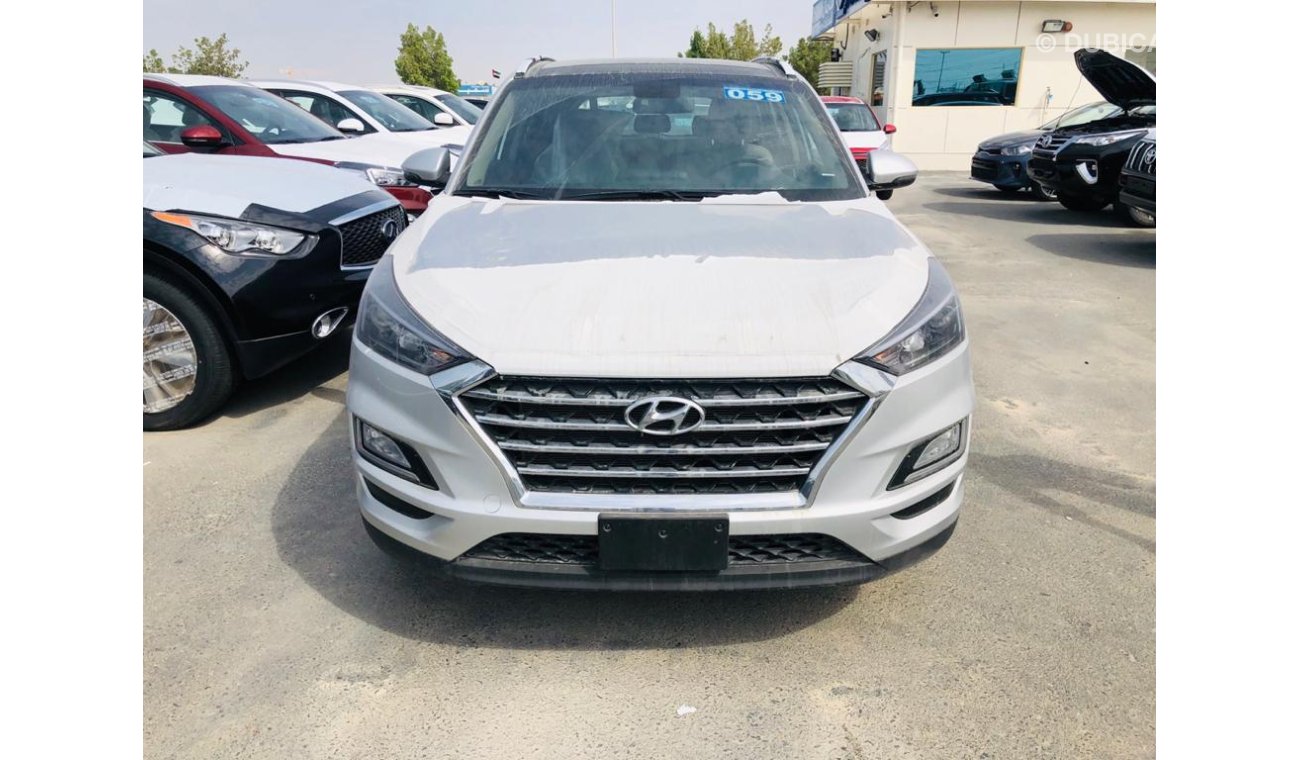 Hyundai Tucson 1.6L-DRIVER POWER SEAT-PANORAMIC ROOF-ALLOY WHEELS