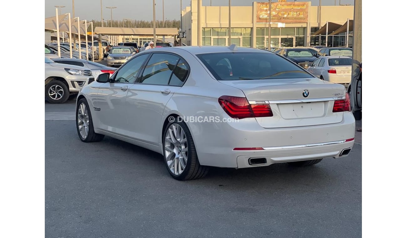 بي أم دبليو 750Li لاكجري
