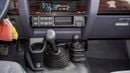 Toyota Land Cruiser 70 HT VXR 4.0 L V6