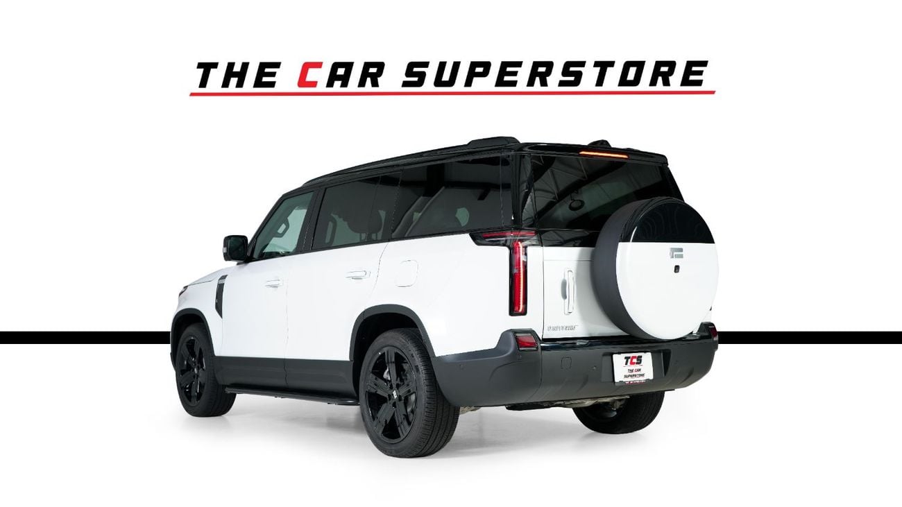 روكس 01 STD 6 Seats-Premium Leather Interior-5 Years Warranty and Service Contract-Black Contrasting Roof