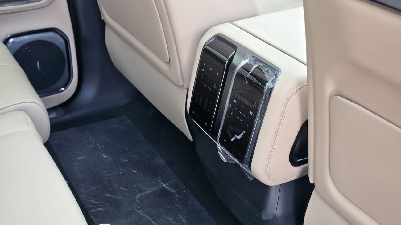 BYD Leopard 8 DELUX (NGCC) BYD Leopard 8 Smart and Brave Flagship Edition (7 Seats) with master account (EXPORT)