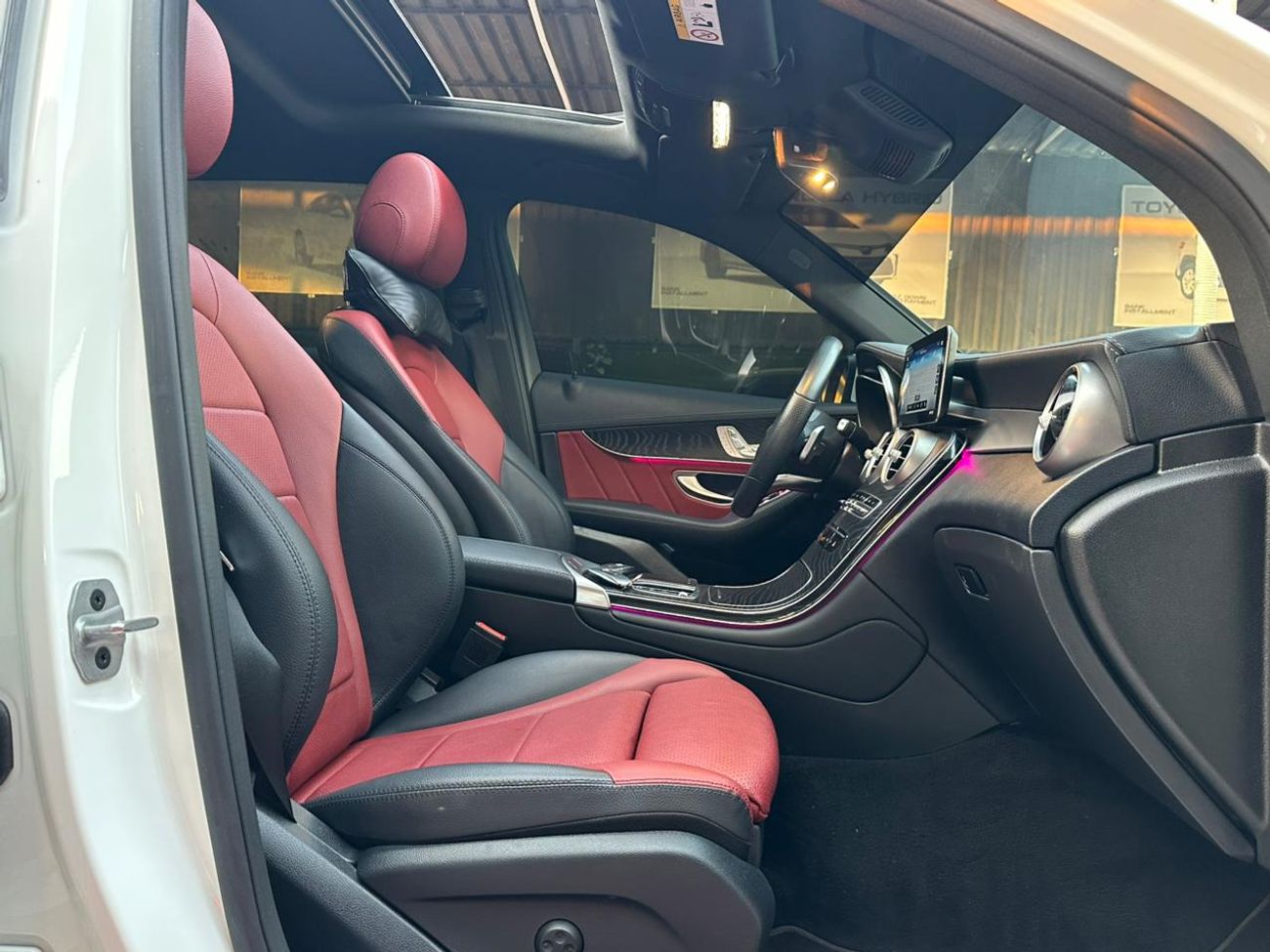 مرسيدس بنز GLC 200 Std 2.0L