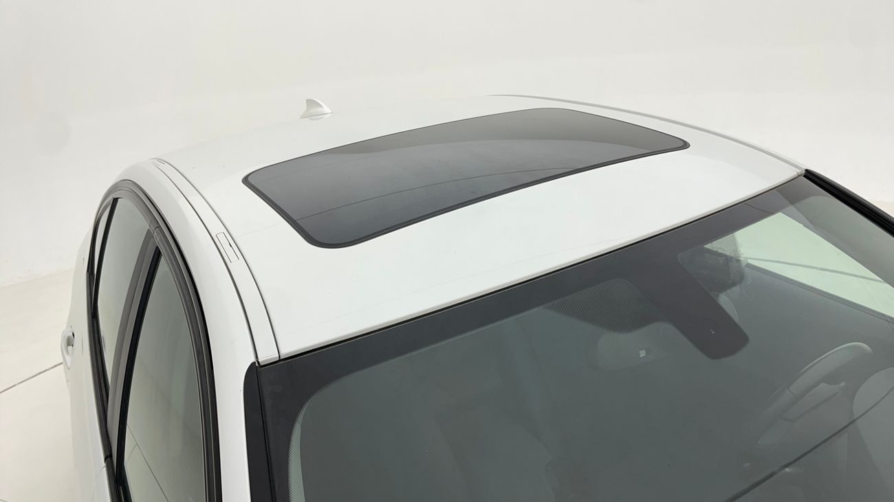 بي أم دبليو 318i EXCLUSIVE 1.5 | بدون دفعة مقدمة | اختبار قيادة مجاني للمنزل