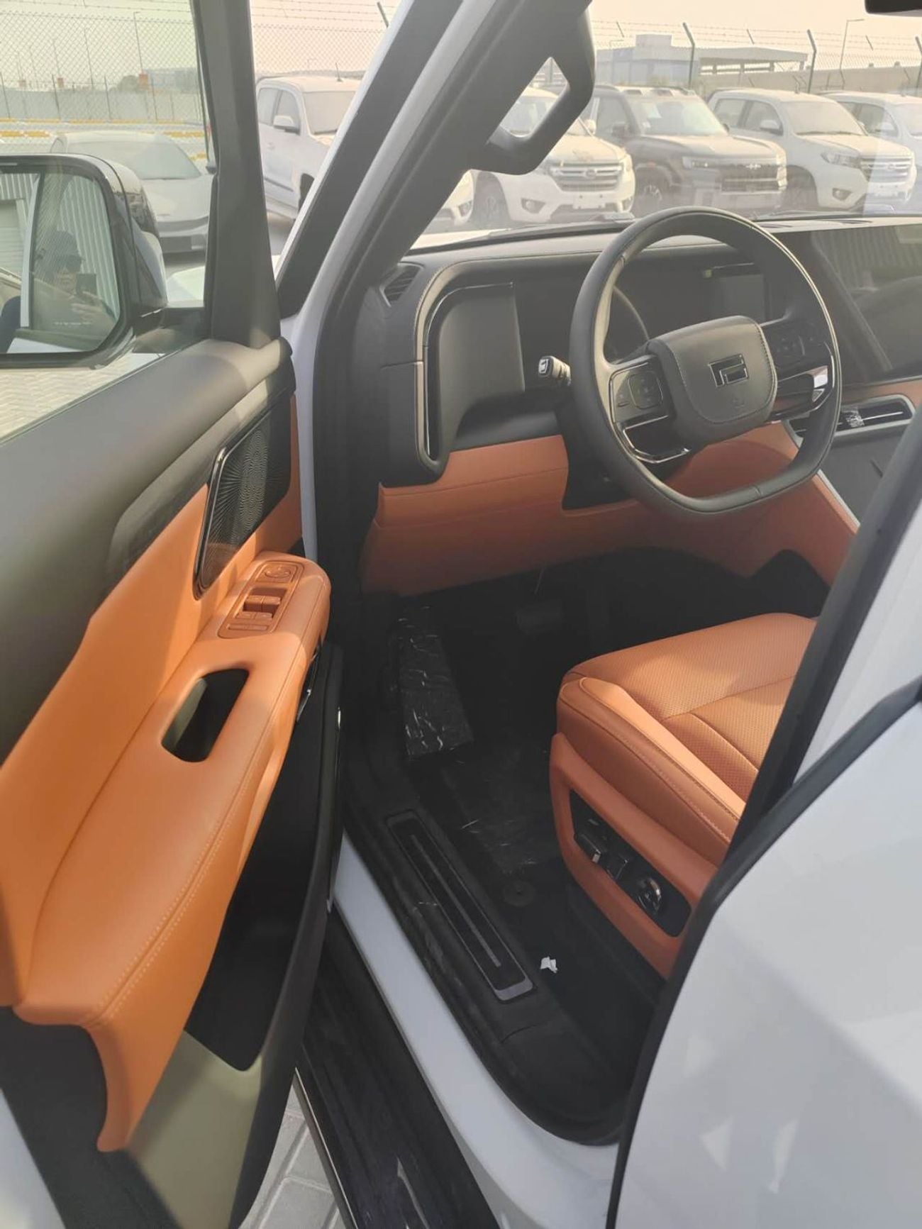 روكس 01 7 SEATS (EXPORT PRICE)