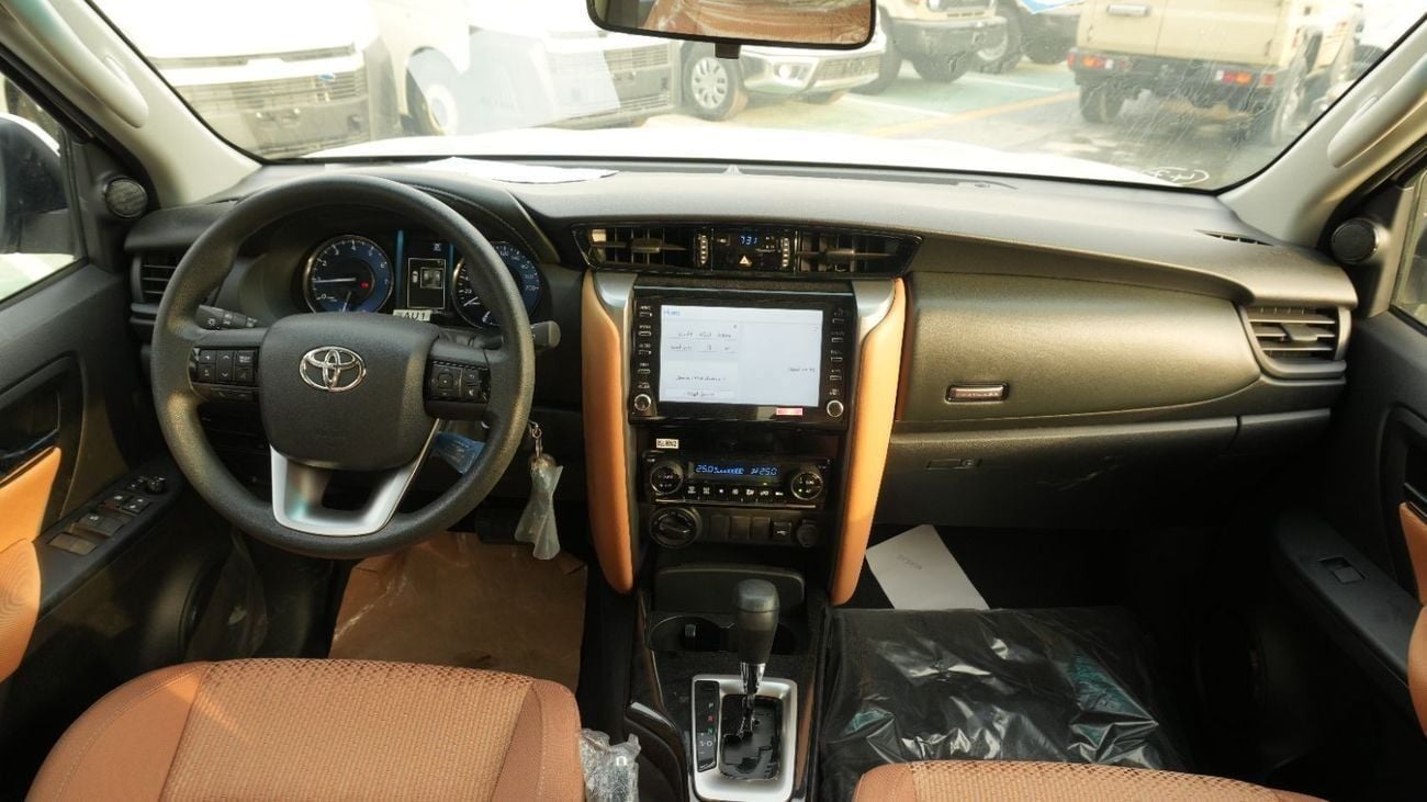 Toyota Fortuner Toyota Fortuner - SR5 Plus 2.7 L - GCC - 2025