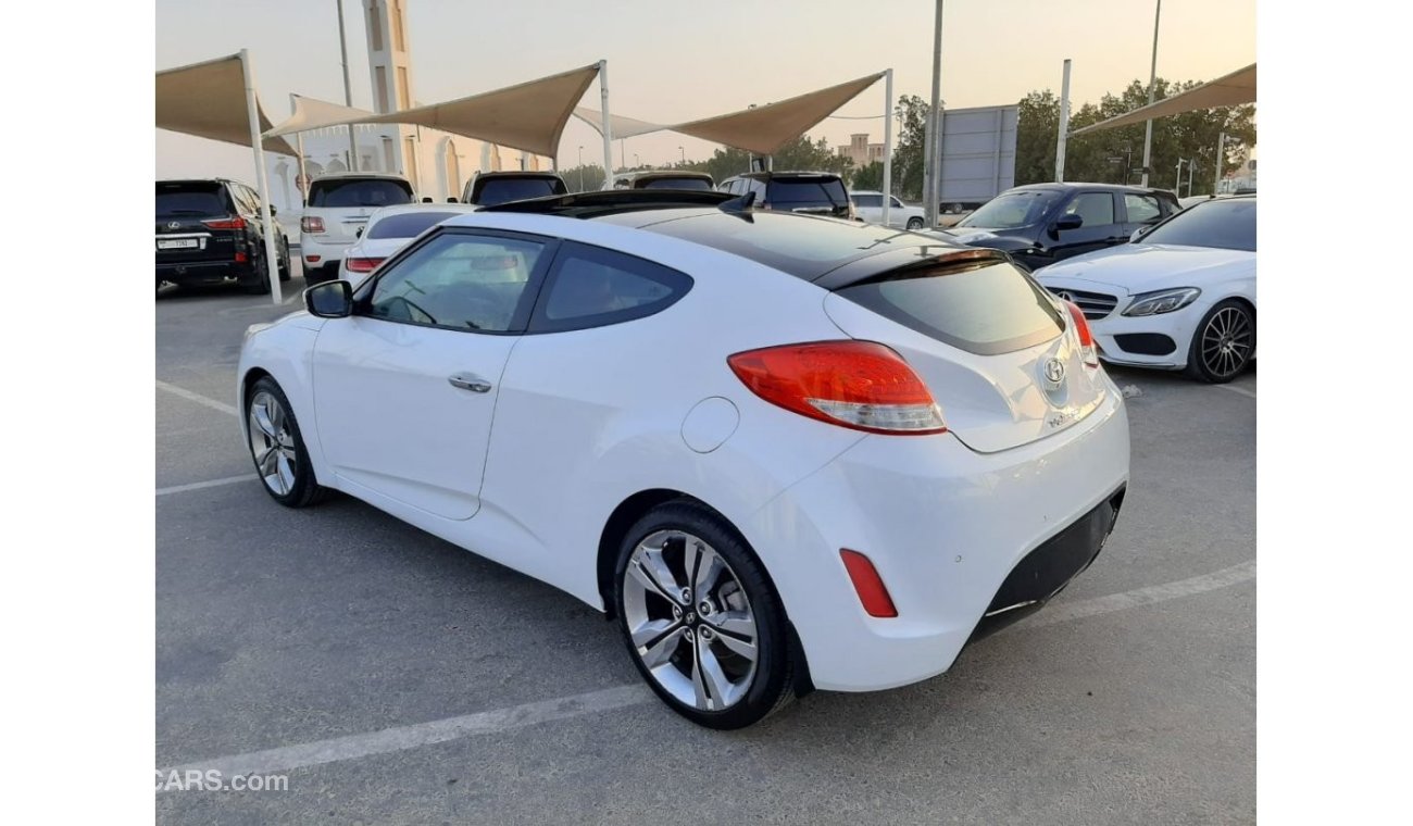 Hyundai Veloster Hyundai veloster GCC full option perfect condition