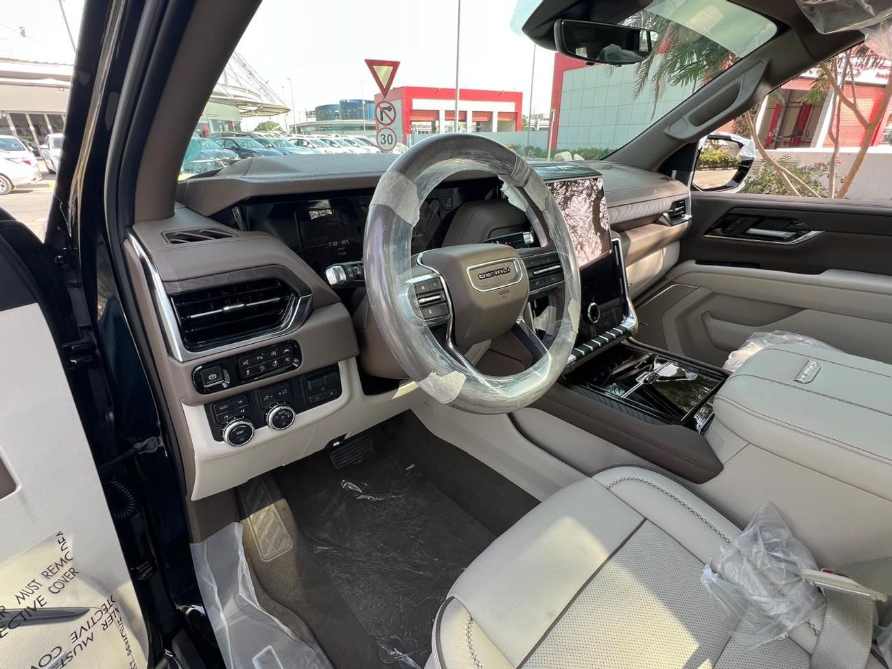 جي أم سي يوكون Denali 6.2l V8