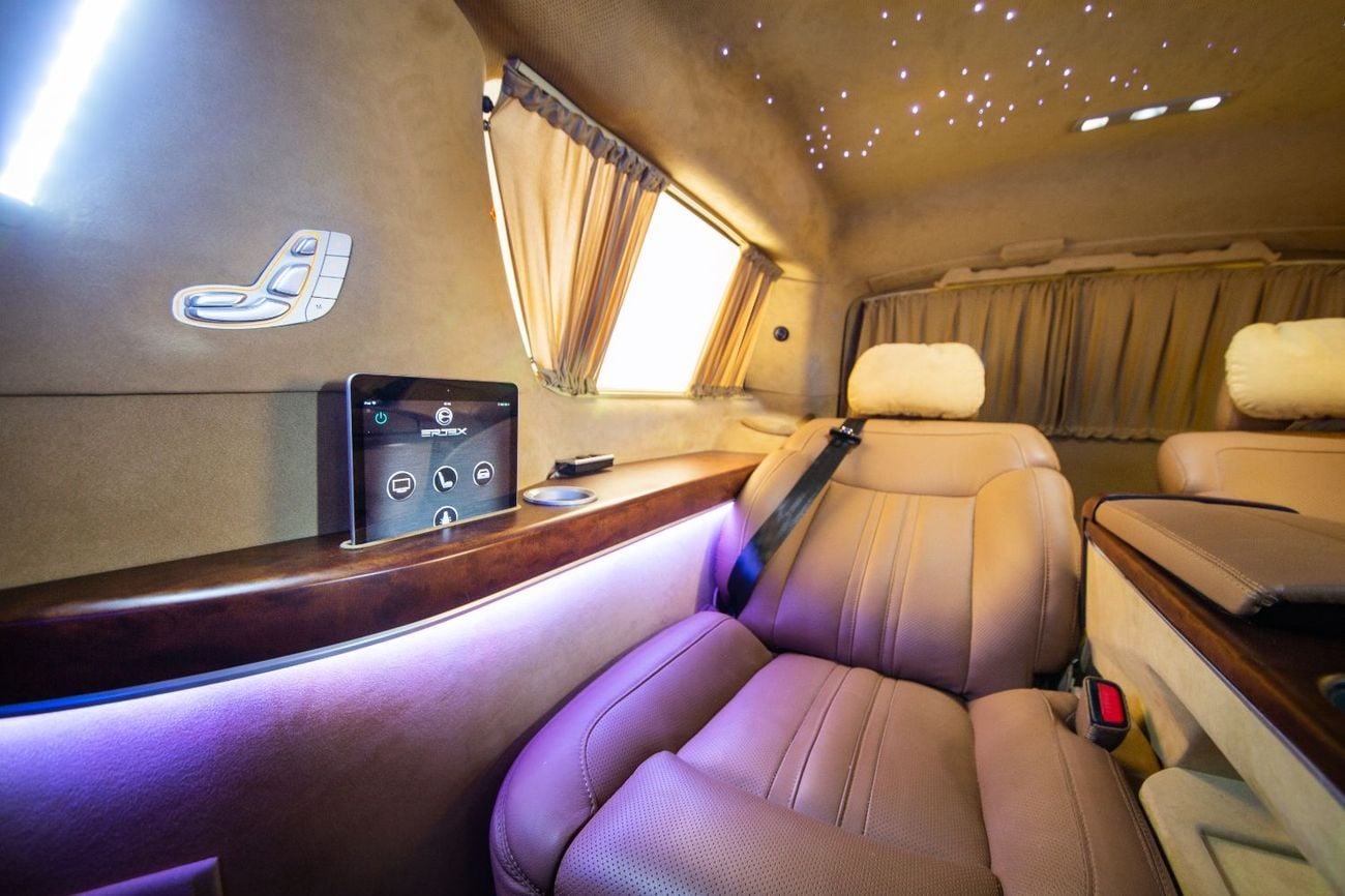 كاديلاك إسكالاد SPORT PLATINUM ERTEX LUXURY DESIGN - 35th YEAR ESCALADE EDITION