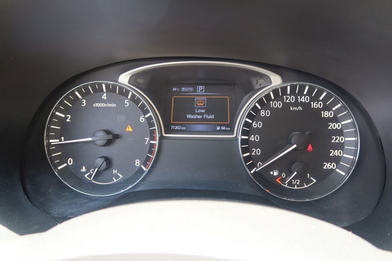 Nissan Pathfinder Platinum 3.5L