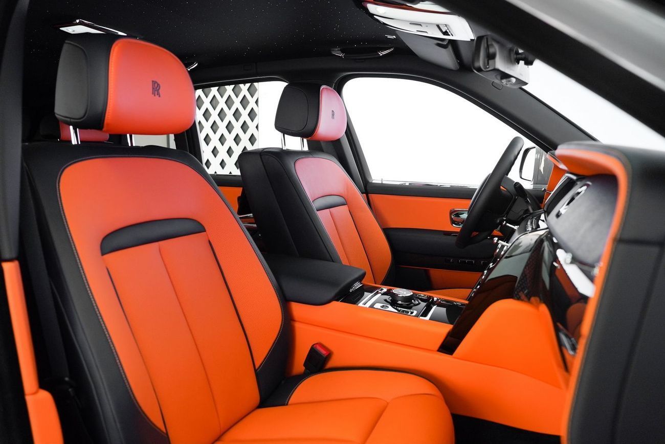 رولز رويس كولينان Rolls Royce Cullinan Black Badge