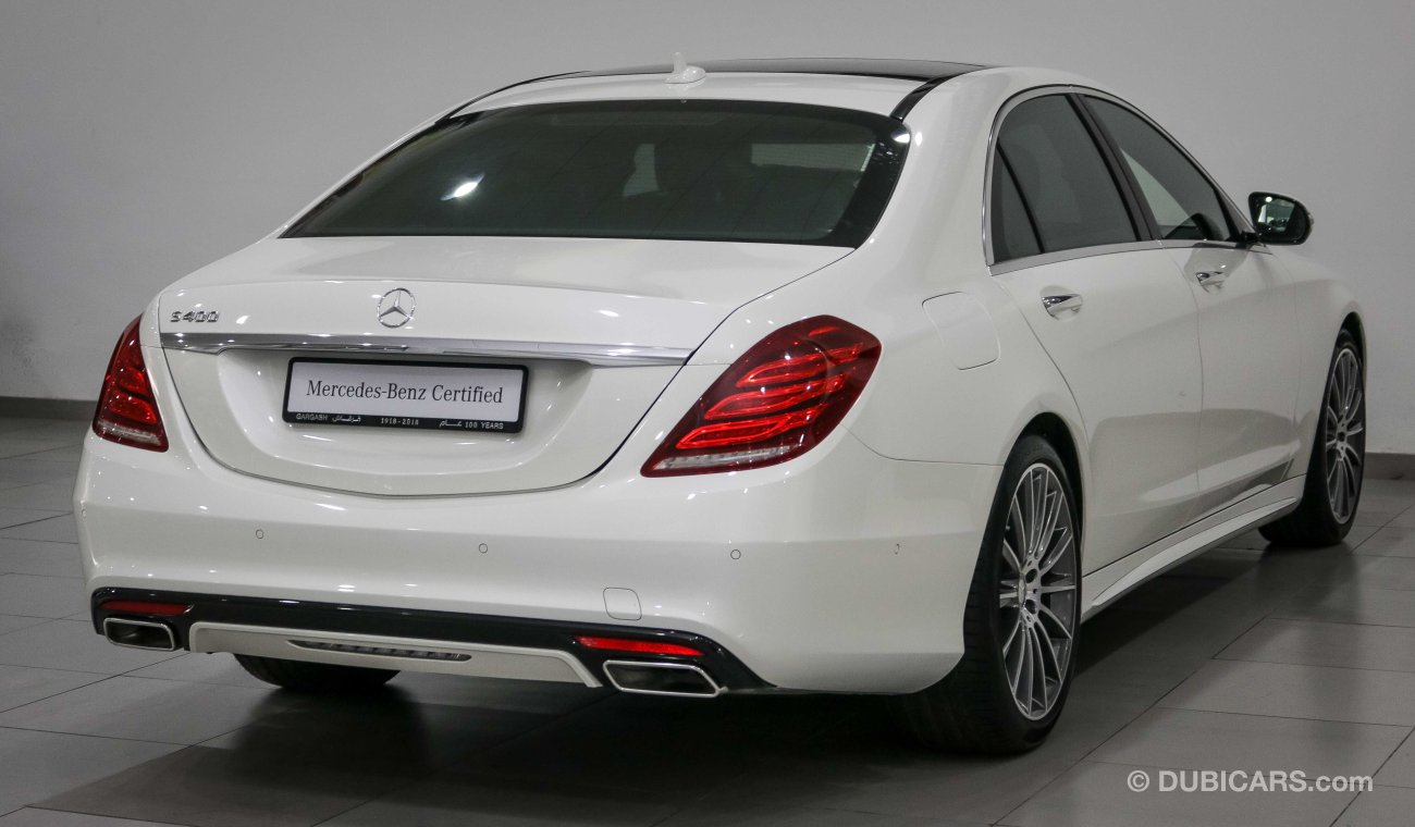 Mercedes-Benz S 400