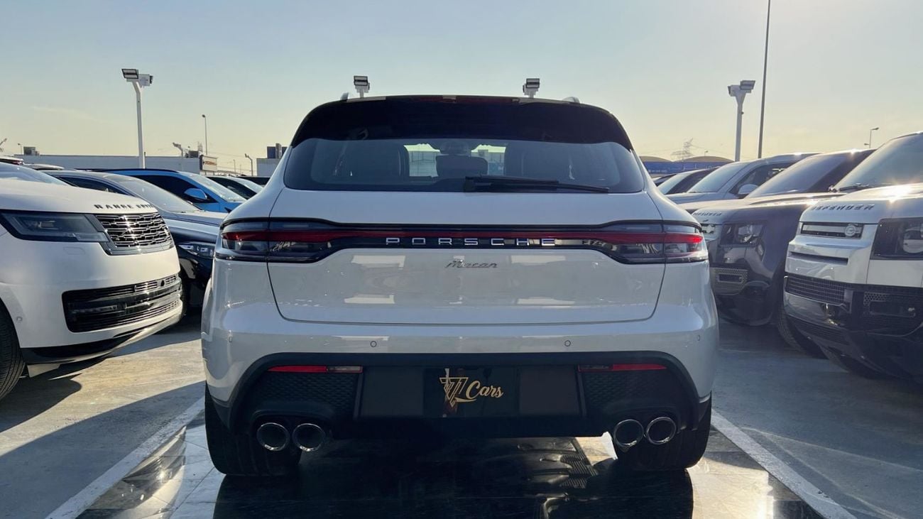 Porsche Macan Std 2.0L (252 HP) PORSCHE MACAN 2024 CARRARA WHITE METALLIC