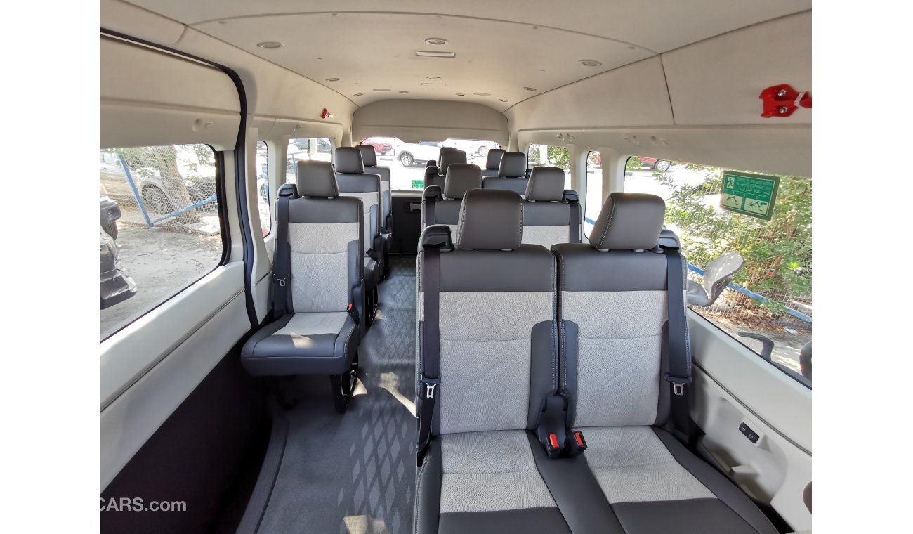 Toyota Hiace 2.8L, DIESEL, 16" TYRE, KEY START, LEATHER SEATS, (CODE # THHR21)