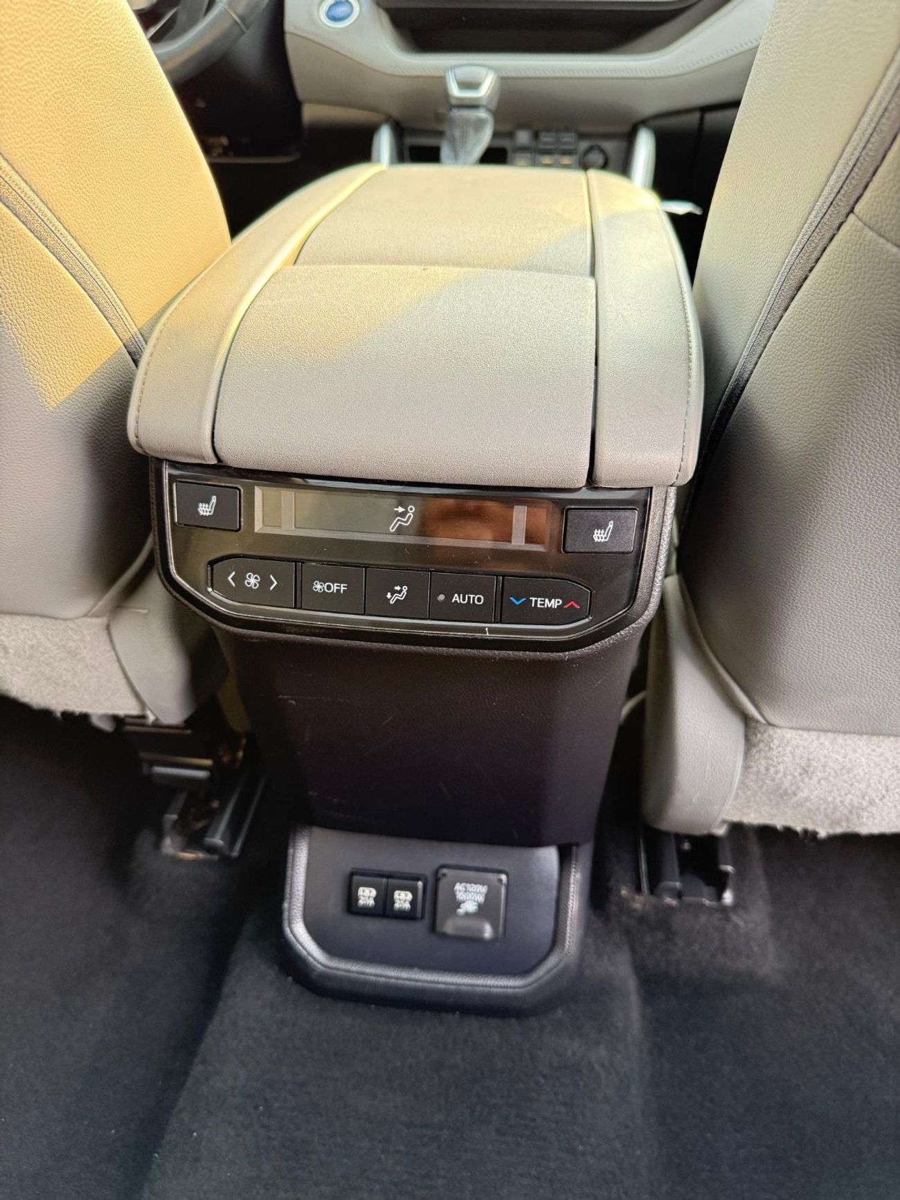 Toyota Highlander Platinum Full Option | panoramic | 360 Camera | leather | hybrid 2.5