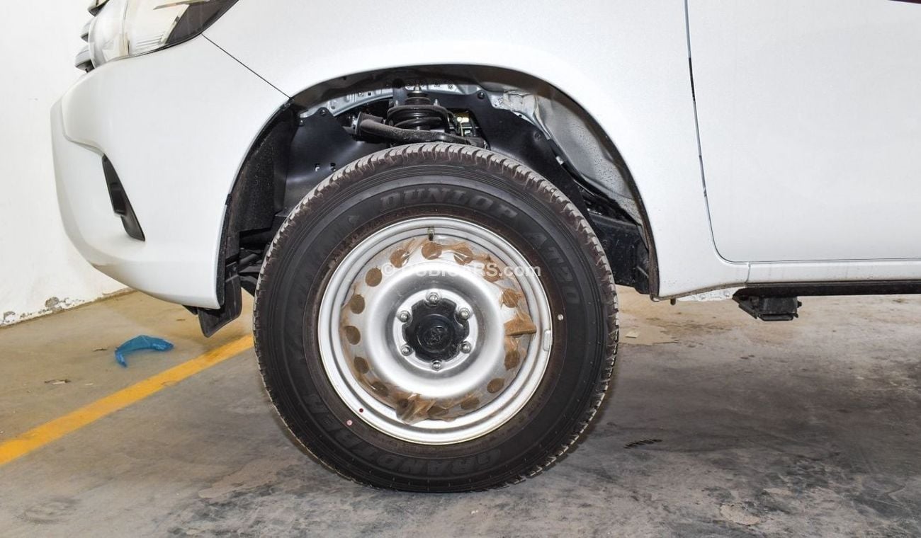 Toyota Hilux 2023 Toyota Hilux 4x4 DC 2.4 Low D Automatic - Pearl White inside Black | Export Only