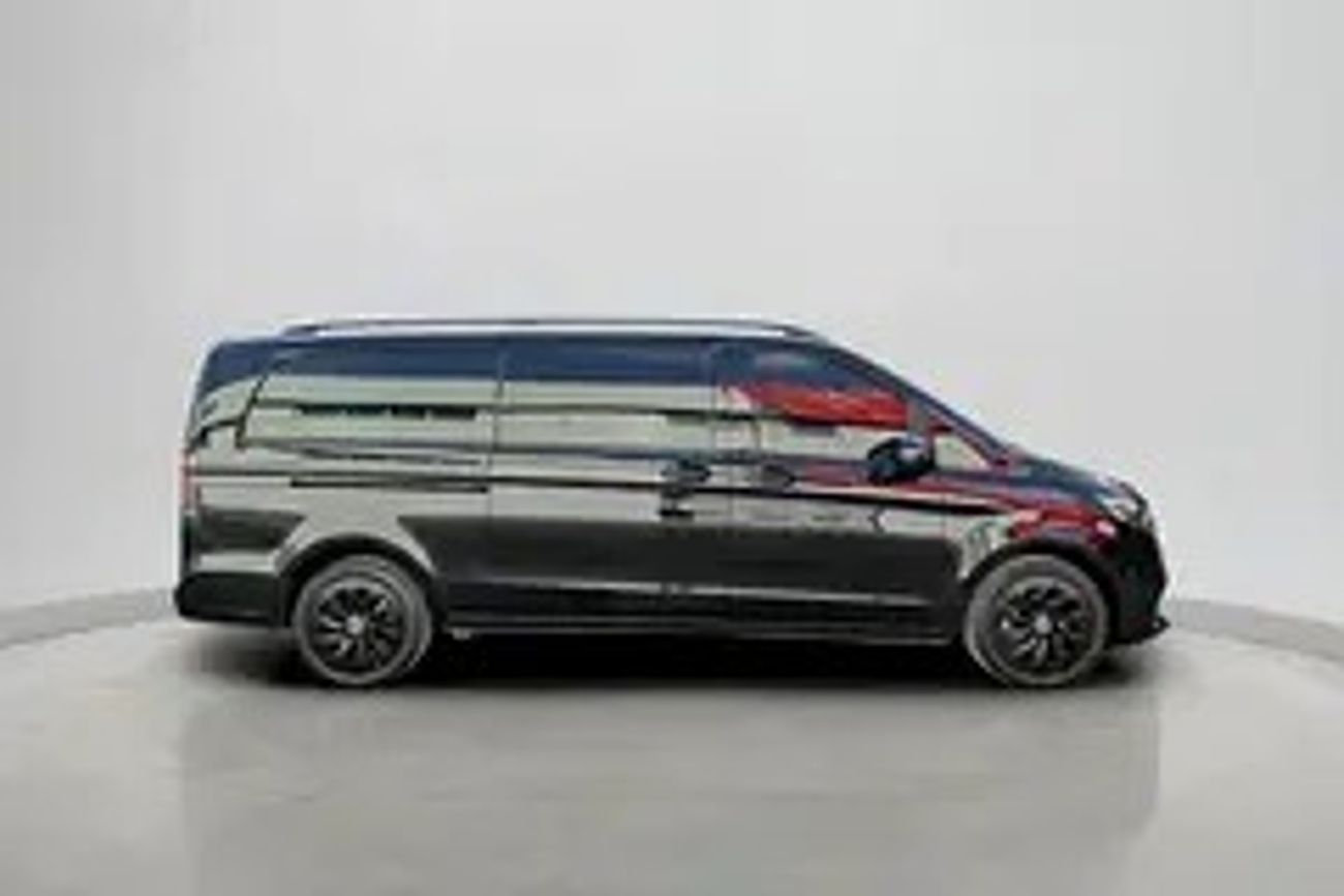 مرسيدس بنز V 300 2.0L