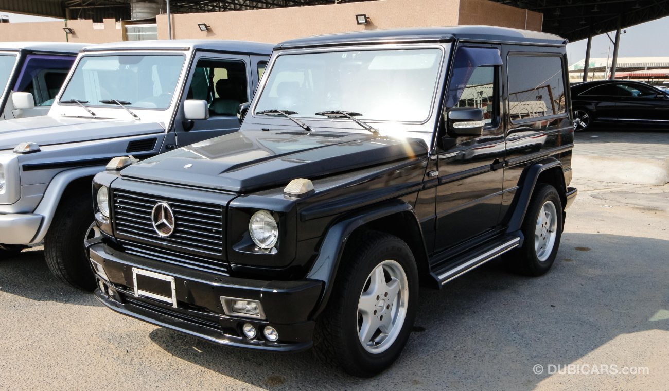 Mercedes-Benz G 320