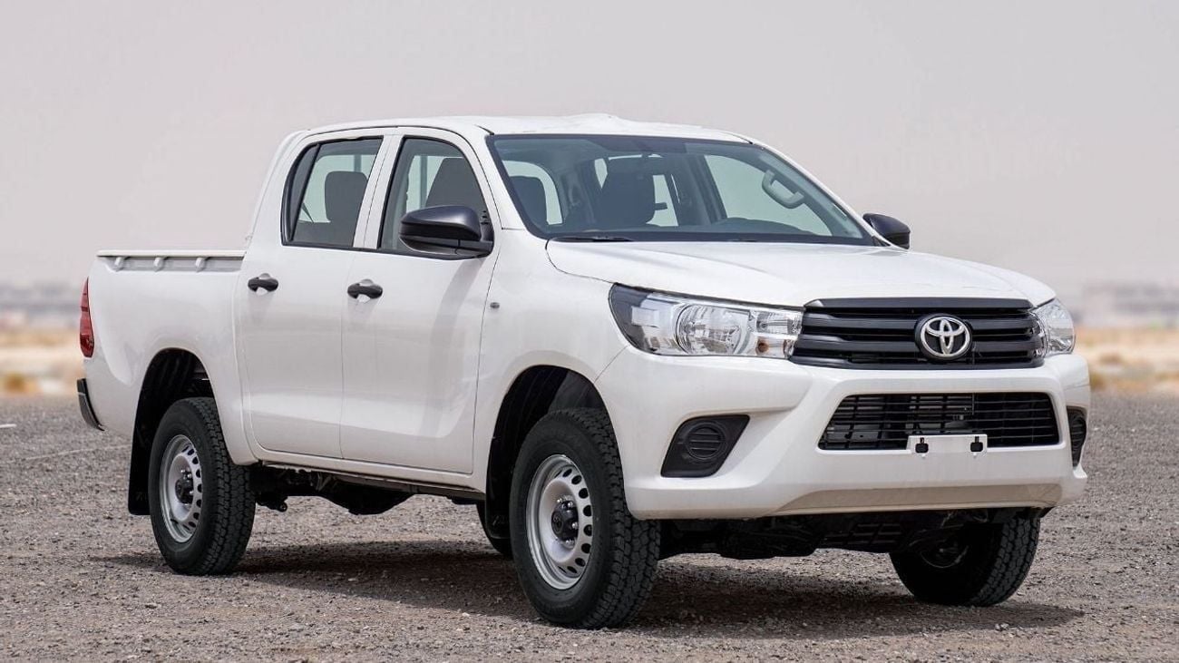 تويوتا هيلوكس Toyota hilux 2.4L diesel basic option My25