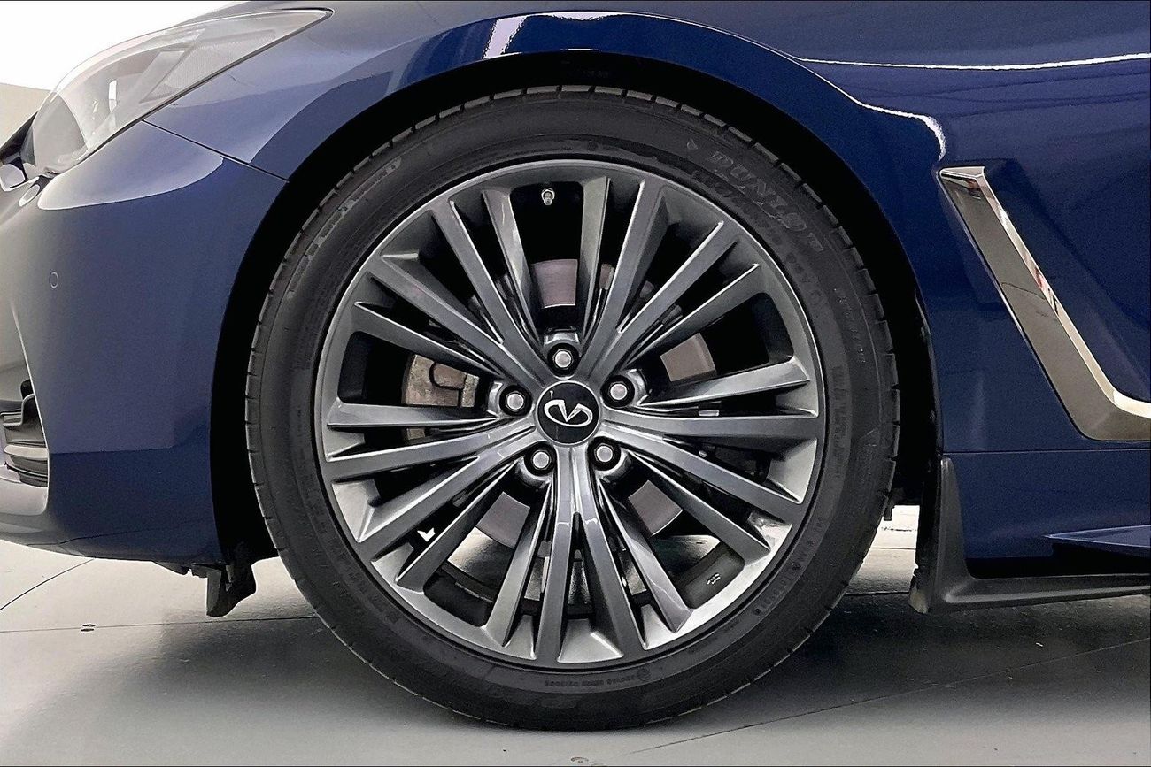 مرسيدس بنز C 200 Premium (AMG Line) | عرض العيد الحصري | خالية من أضرار الفيضانات