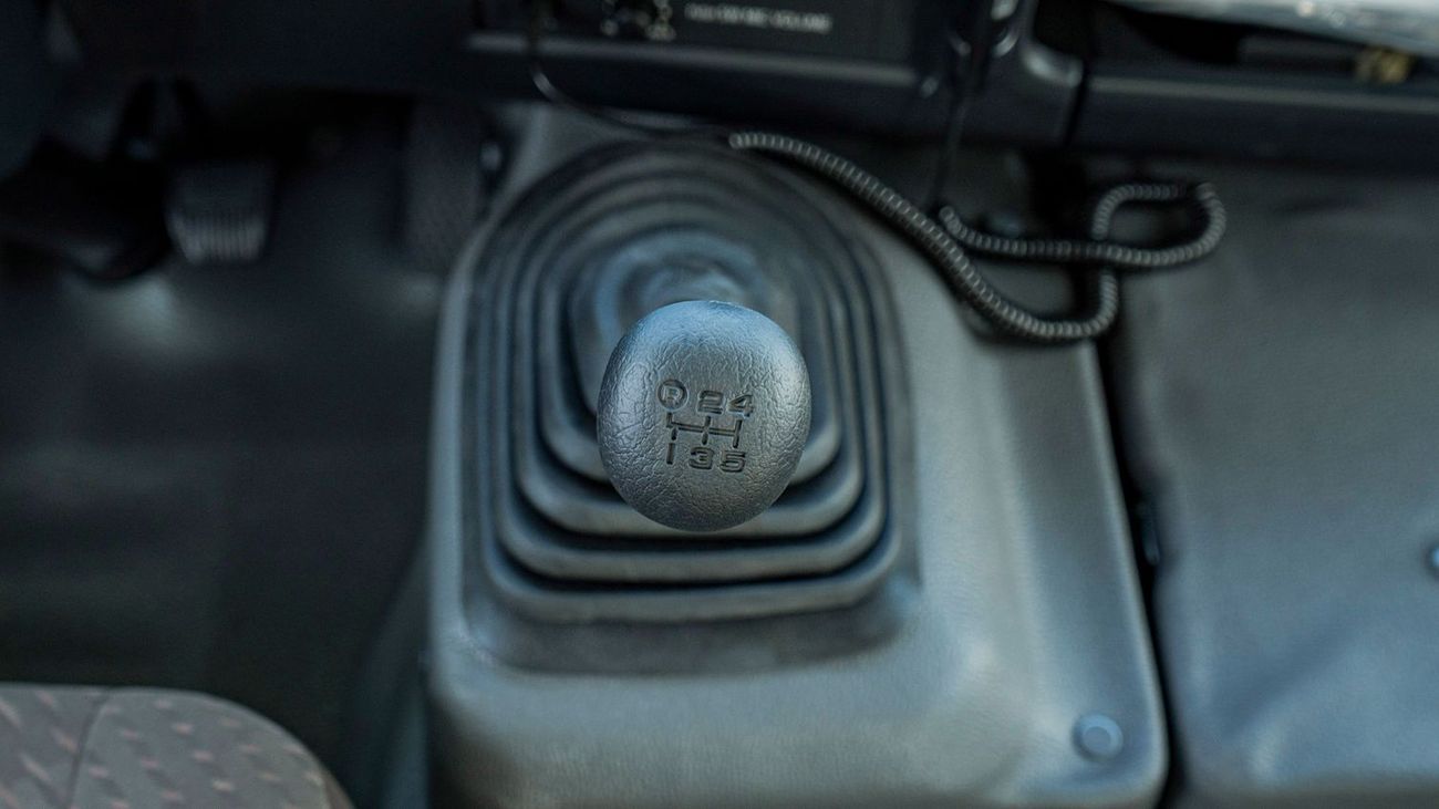 تويوتا كوستر 4.2 L