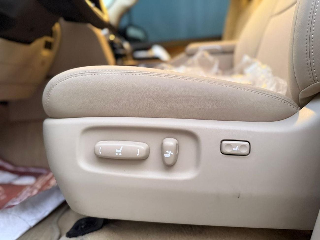 Toyota Land Cruiser GXR 4.6L