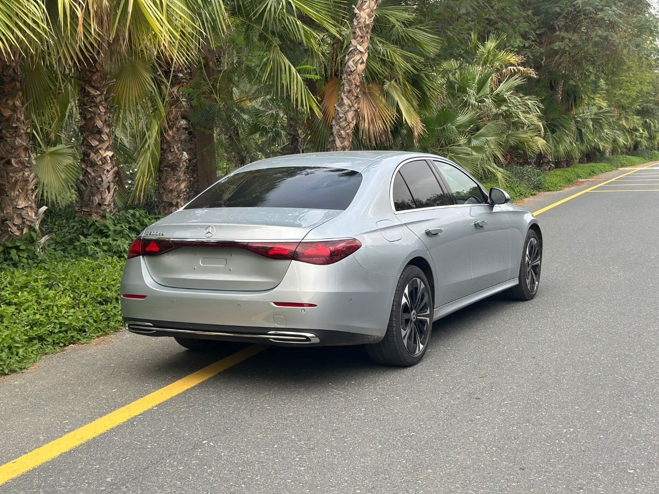 Mercedes-Benz E300 2025 | E 300de Plug-in Hybrid Diesel Engine | 2.0L Turbocharged | Europe Specs | Perfect Condition