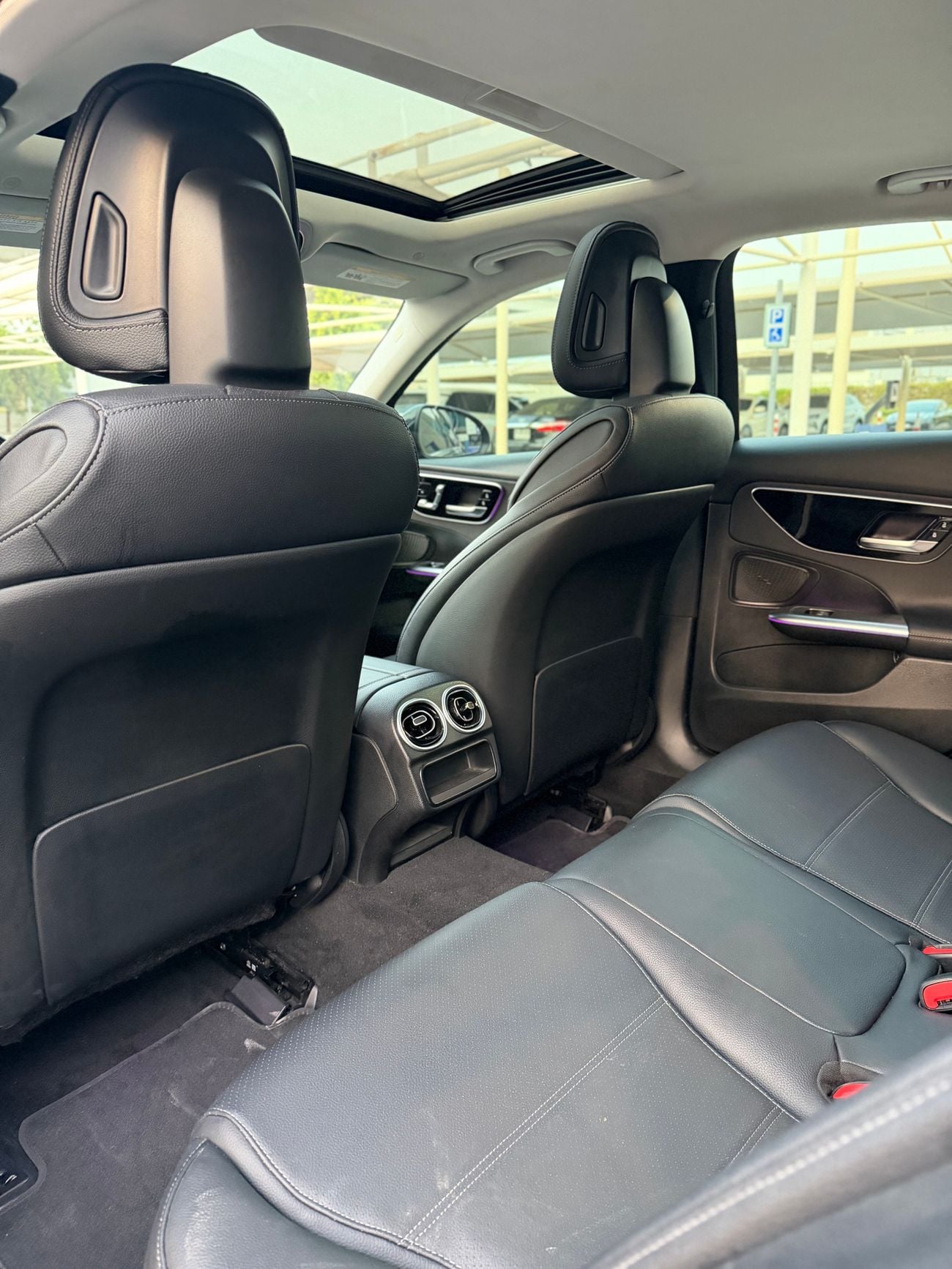 مرسيدس بنز C 300 STD (NON GCC)
