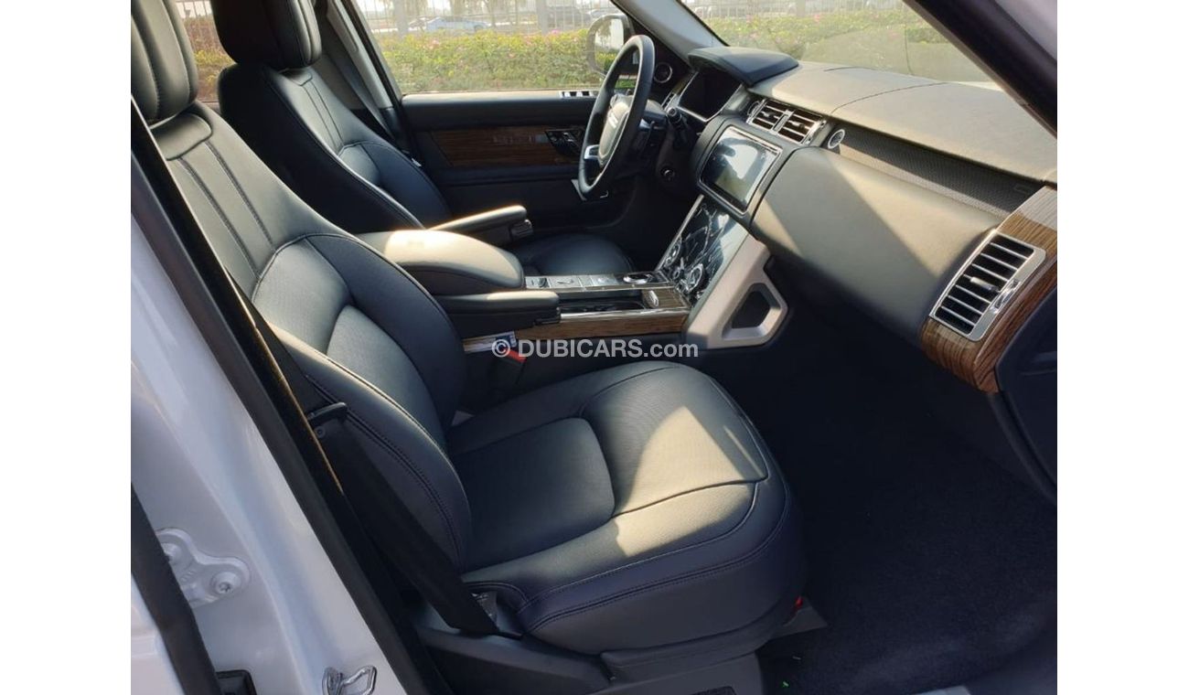 Land Rover Range Rover SE SDV8 2019 BRAND NEW THREE YEARS WARRANTY
