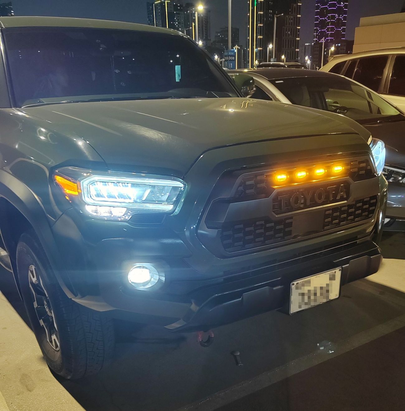 Toyota Tacoma TRD Off-road **NO ACCIDENTS**