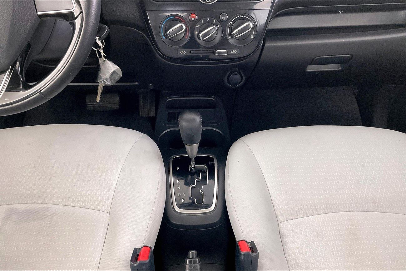 ميتسوبيشي اتراج GLX Full | شامل الضمان | 0 ﺪﻔﻋﺓ ﺃﻮﻟﻯ