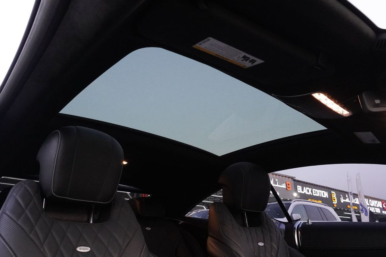 Mercedes-Benz S 560 Coupe