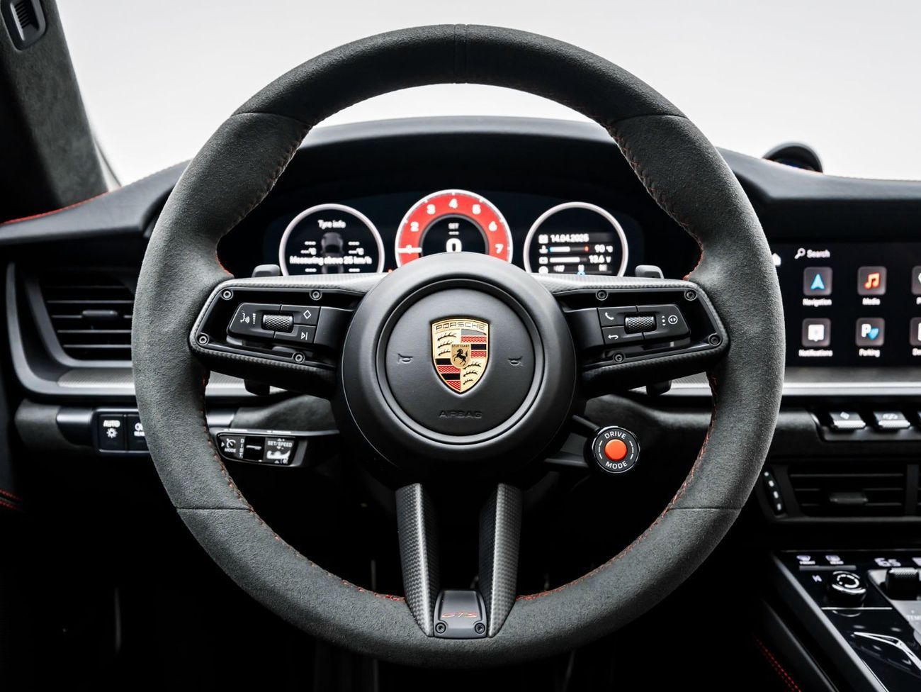 بورش 911 Carrera GTS