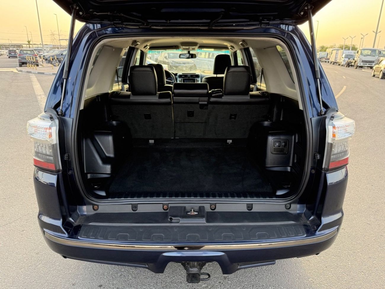 تويوتا Runner4 2017 TOYOTA 4RUNNER SR5 4x4 IMPORTED FROM USA