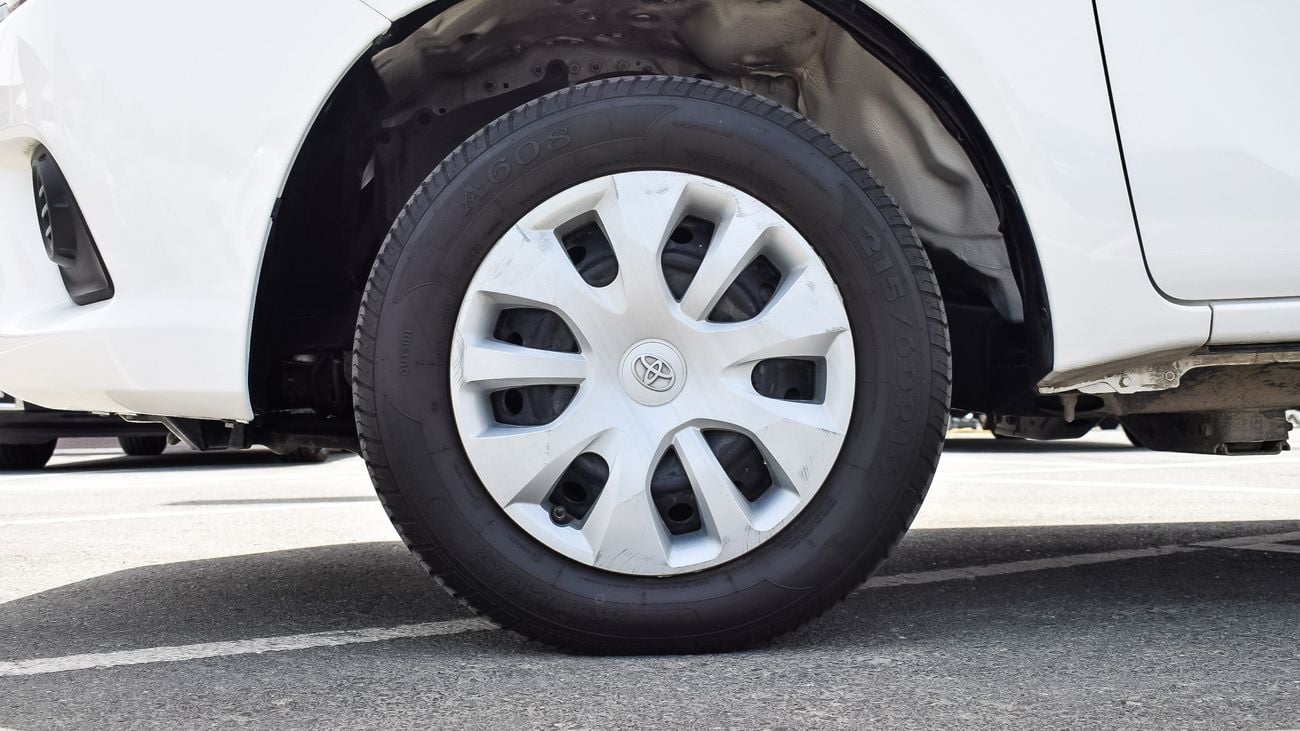 تويوتا هيلوكس GL