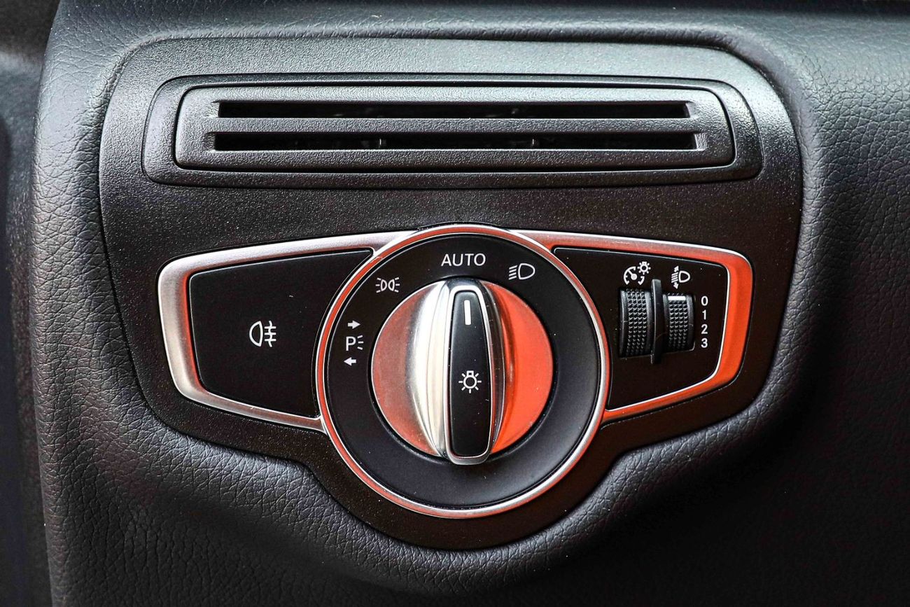 Mercedes Maybach V250 Maybach Brand New 2022 Mercedes Benz V250 4X2 2.0 VIP LUXURY Petrol