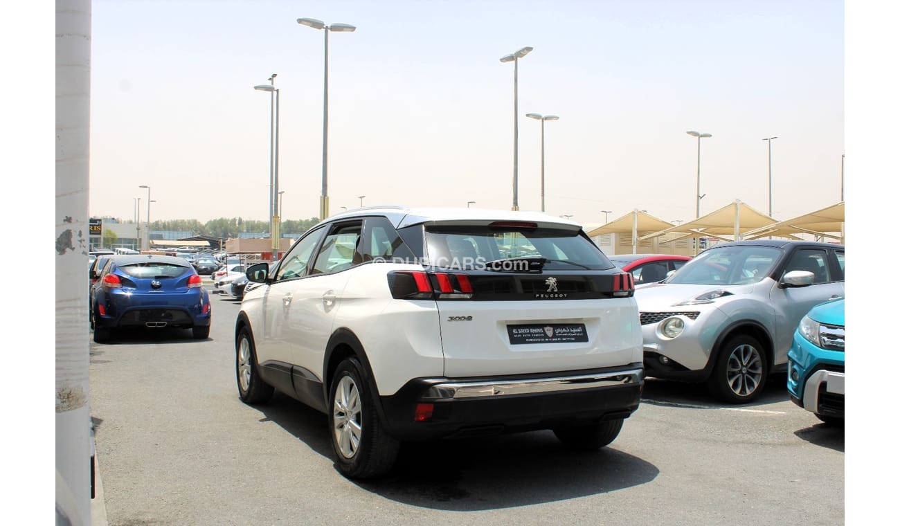 بيجو 3008 اكتيف خالية من الحوادث - خليجي - مكينة 1400 سي سي - بحالة الوكالة من الداخل والخارج