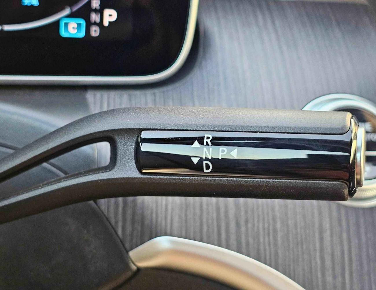 مرسيدس بنز C 200 L 1.5L / TURBO SPORT EDITION / 360* CAMERA / LEATHER SEATS / FULL OPTION (CODE # C200L)