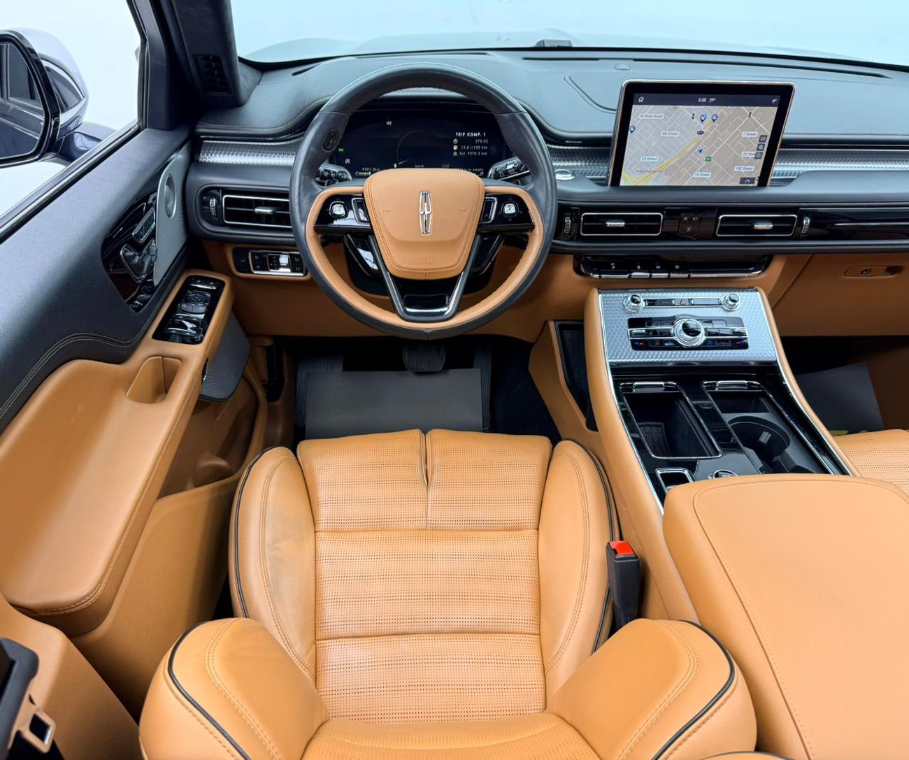 لينكولن أفياتور RESERVE 2021 Lincoln Aviator Reserve, 2026 Lincoln Warranty + Service Pack, Very Low Km, Fully Loaded, GCC