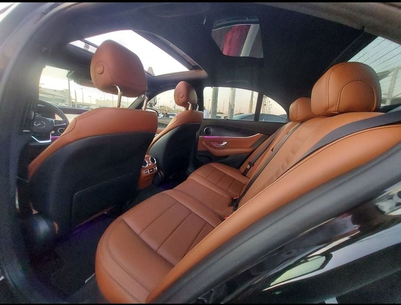 مرسيدس بنز E200 