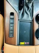 Lexus LX 600 LEXUS_LX600_SIGNATURE_2023_GCC_FULL_OPTIONS_WHITE_2024_AVAILABLE