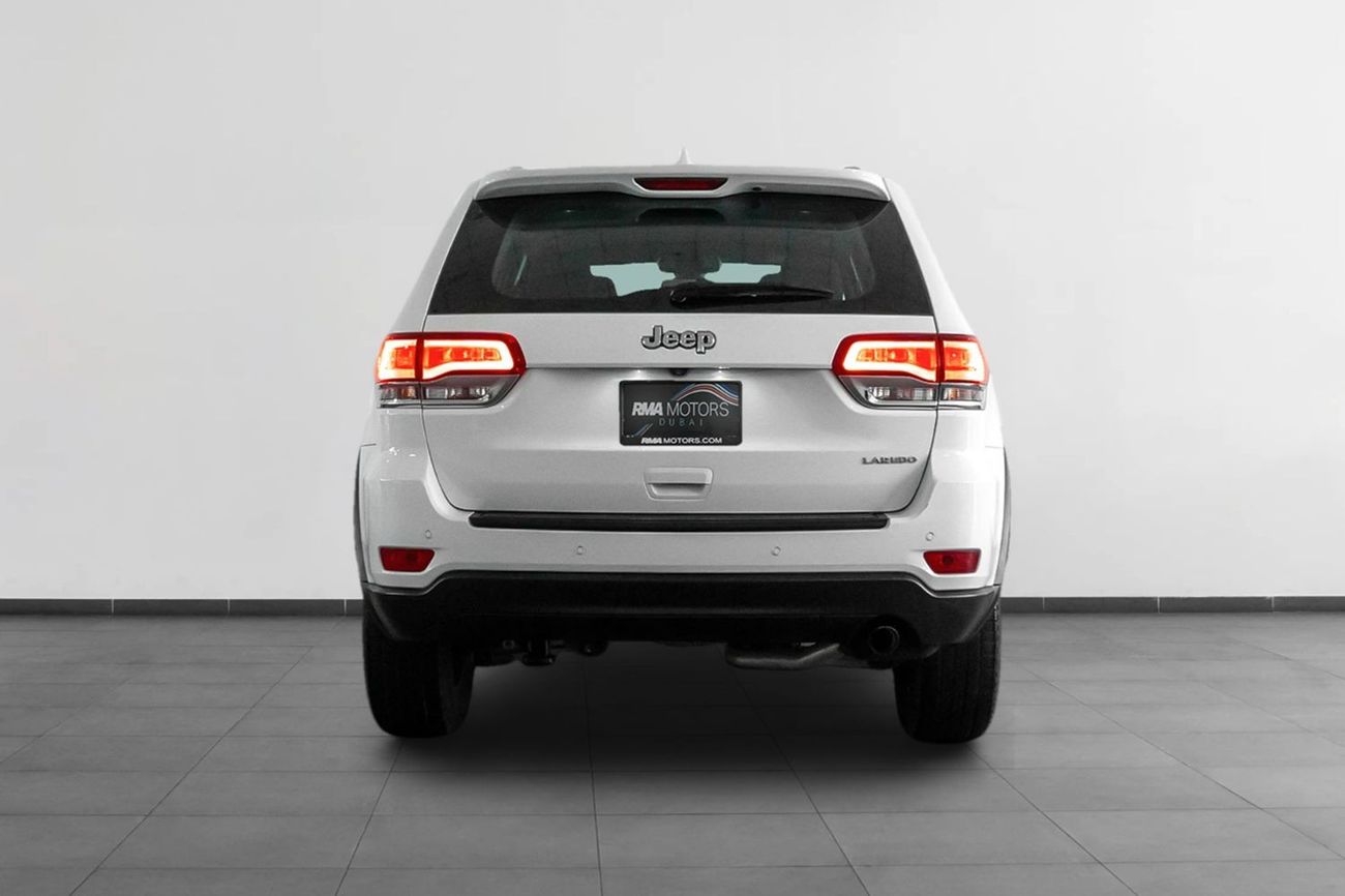 Jeep Grand Cherokee Laredo