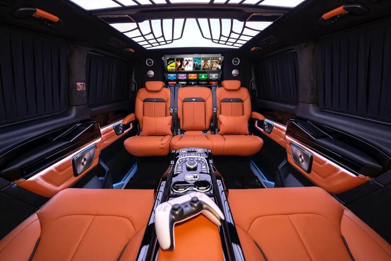 مرسيدس بنز V 300 NEW ARRIVAL 2026 MODEL VIP MERCEDES GCC V300 with ADDITIONAL REAR AC - 2 Years Warranty by VLINE