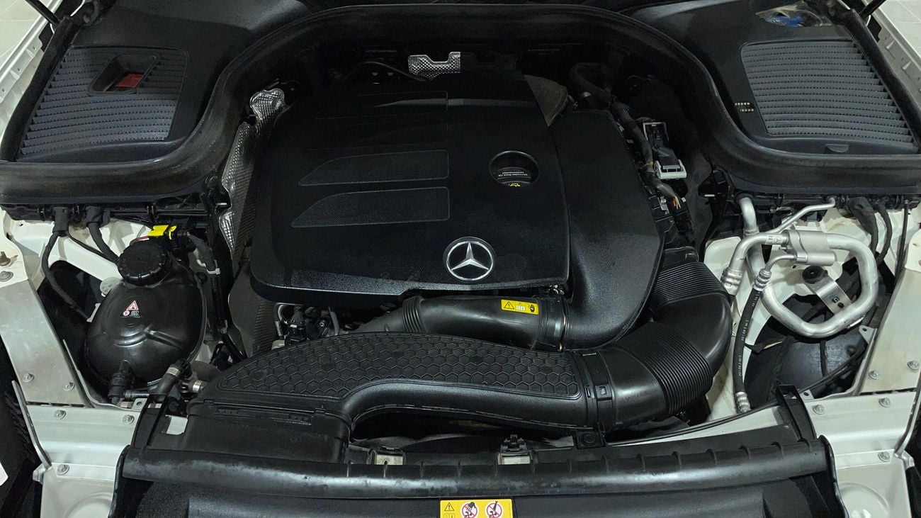 Mercedes Benz GLC 300 2022 AMG PREMIUM | AED 2735/Month | 0 DP | 30 Day Return | Warranty | Service History