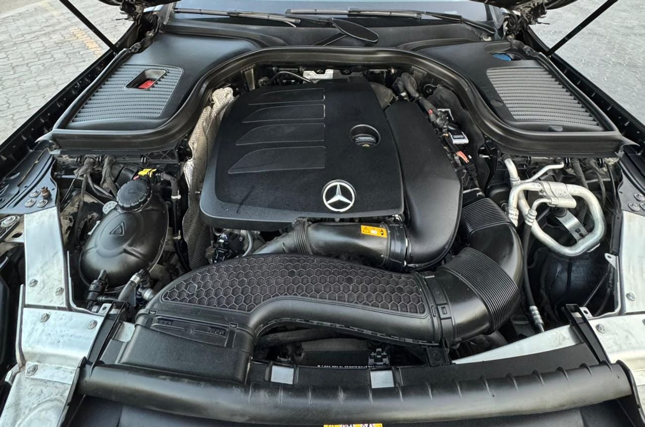 Mercedes Benz GLC 300 AMG