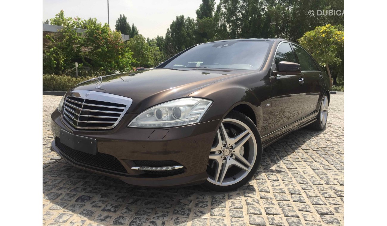 Mercedes-Benz S 500 BITURBO 2011 MODEL GCC FULL OPTION