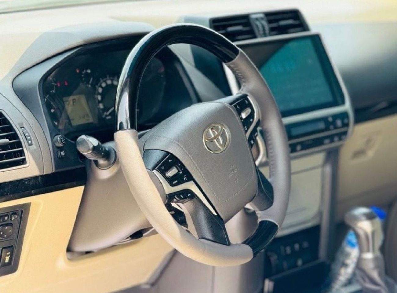 Toyota Prado 2022 Model TXL LHD V6 4.0L Engine Full Option Very Clean and Perfect Condition