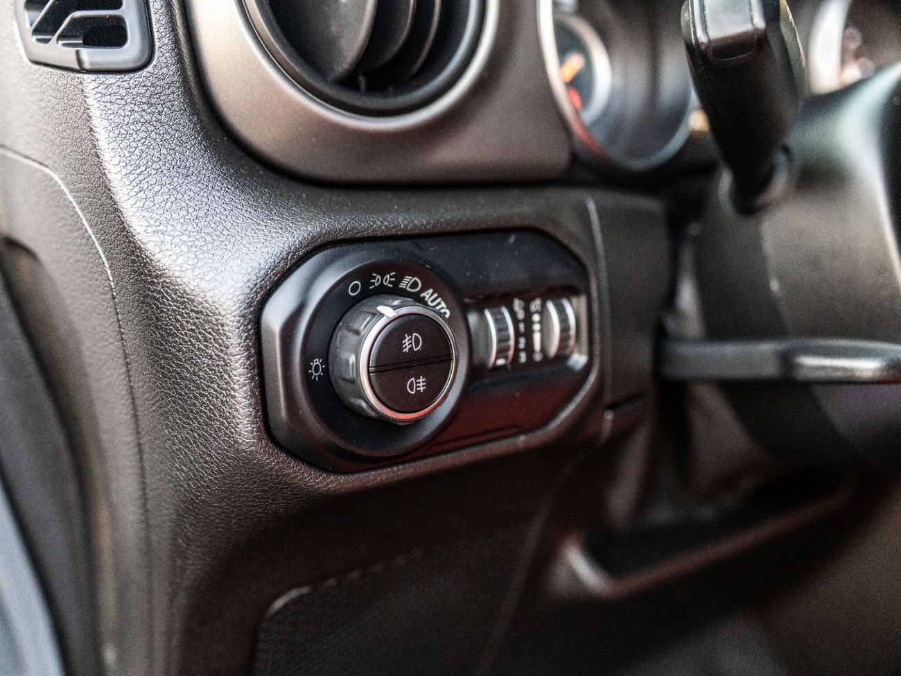 Jeep Wrangler Unlimited Sport 3.6L A/T