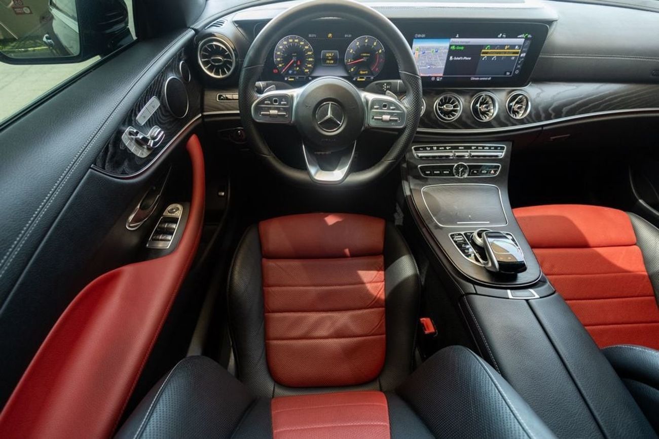 مرسيدس بنز E200 Mercedes-Benz E200 Premium+ 2019 GCC under Warranty with Flexible Down-Payment.