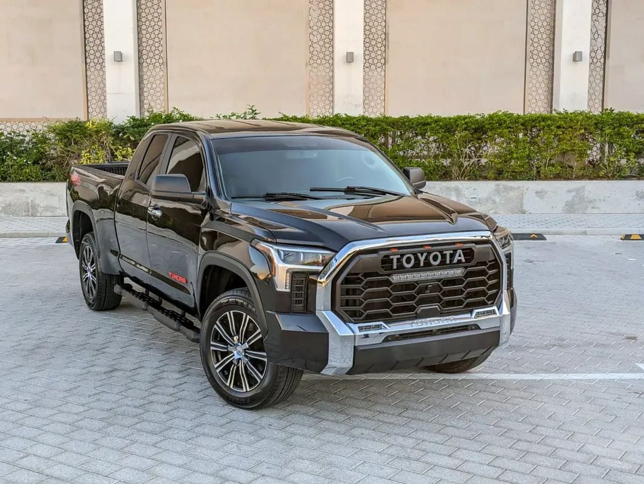 تويوتا تاندرا Facelifted | TRD Off-Road | Powerful
