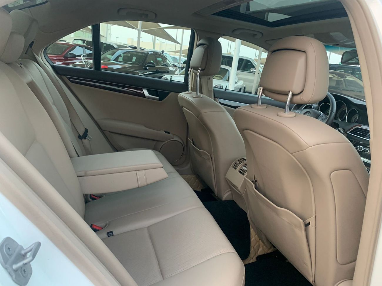 Mercedes-Benz C 300 Mercedes C300_2014_Excellent_Condition _Full option